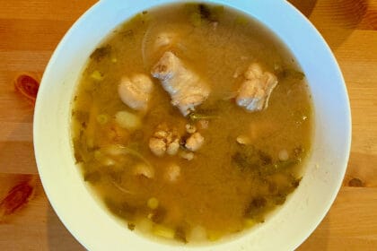 Hot and sour chicken soup